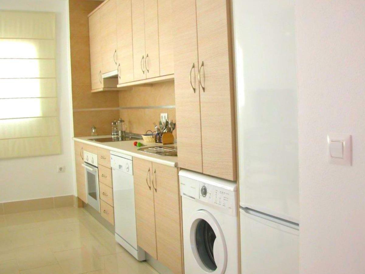 Apartamentos Guga Rta A Ca 00267 At Edif Complejo 2 Llaves Playa Conil de la Frontera Kültér fotó