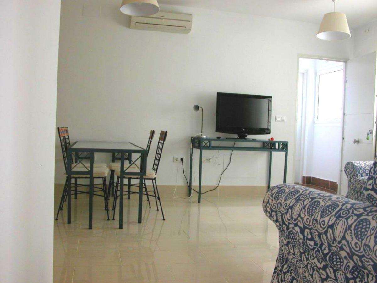 Apartamentos Guga Rta A Ca 00267 At Edif Complejo 2 Llaves Playa Conil de la Frontera Kültér fotó