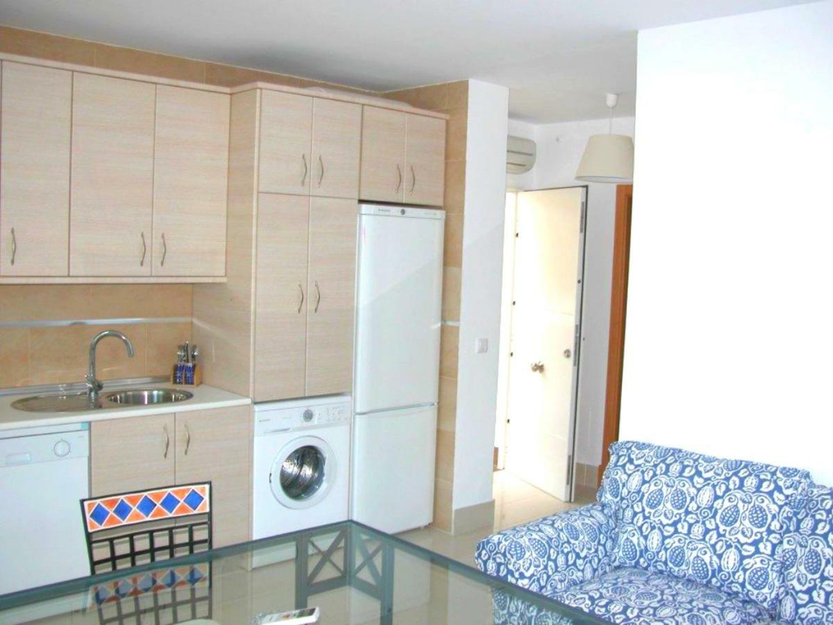 Apartamentos Guga Rta A Ca 00267 At Edif Complejo 2 Llaves Playa Conil de la Frontera Kültér fotó